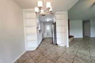 2791 Spring Moss Dr, League City, TX 77573 - Photo 9