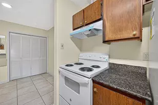 8360 Jorine Dr, Houston, TX 77036 - Photo 21