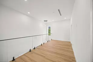 2021 Wilburforce Street W, Houston, TX 77091 - Photo 37