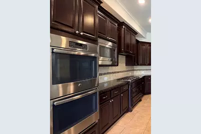 5423 Lachlan Springs Lane, Sugar Land, TX 77479 - Photo 11