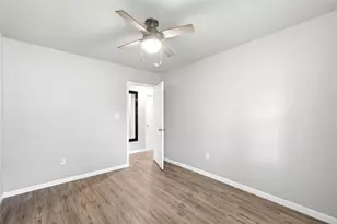 1422 Wayside Dr, Texas City, TX 77590 - Photo 17