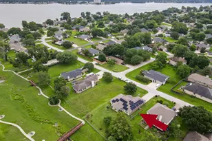 327 Cape Conroe Dr, Montgomery, TX 77356 - Photo 33