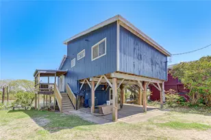 411 Galley Way, Freeport, TX 77541 - Photo 7