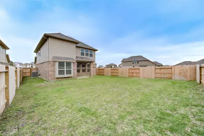 812 Laguna Green Lane, Katy, TX 77493 - Photo 3