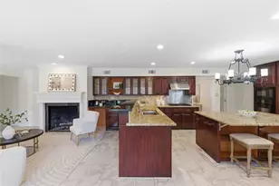 211 Faust Ln, Houston, TX 77024 - Photo 19