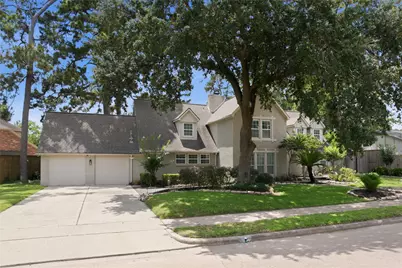 211 Faust Lane, Houston, TX 77024 - Photo 11