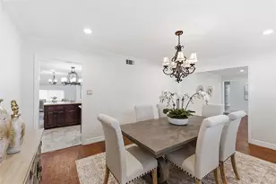 211 Faust Ln, Houston, TX 77024 - Photo 15