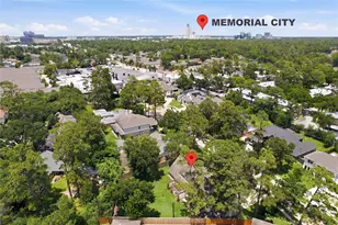 211 Faust Ln, Houston, TX 77024 - Photo 49