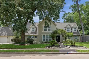 211 Faust Ln, Houston, TX 77024 - Photo 7
