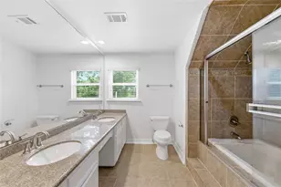 211 Faust Ln, Houston, TX 77024 - Photo 37