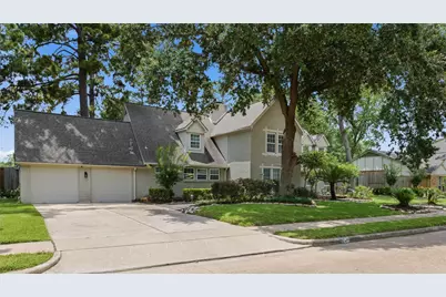 211 Faust Lane, Houston, TX 77024 - Photo 5