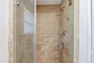 211 Faust Ln, Houston, TX 77024 - Photo 27
