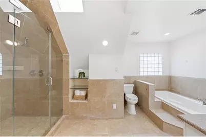 211 Faust Lane, Houston, TX 77024 - Photo 33