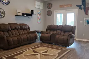 4726 Oyster Ln, Bay City, TX 77414 - Photo 7