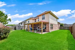 1805 Majestic Oak Dr, Pearland, TX 77581 - Photo 5