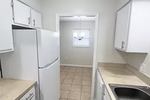 130 Oyster Creek Dr, Richwood, TX 77566 - Photo 7