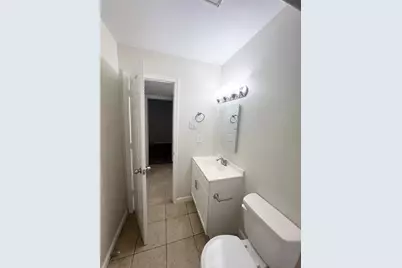 130 Oyster Creek Drive #21, Lake Jackson, TX 77566 - Photo 11