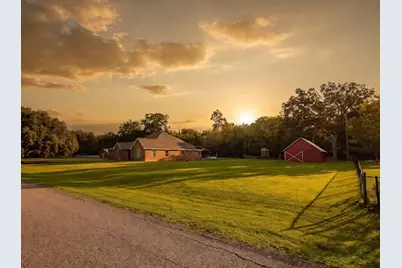 1114 Wagon Road, Simonton, TX 77485 - Photo 9