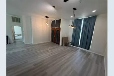 6811 Clara Lane, Rosharon, TX 77583 - Photo 7