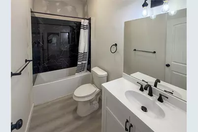 6811 Clara Lane, Rosharon, TX 77583 - Photo 5