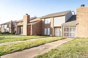 10920 Village Bend Ln, Houston, TX 77072 - Photo 3