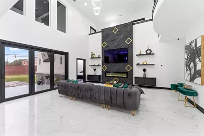 7737 Edna Street, Houston, TX 77087 - Photo 9