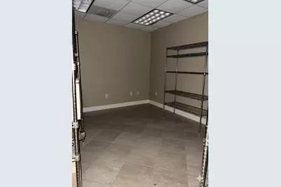 3814 Putnam Drive, Bacliff, TX 77518 - Photo 9