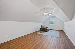 3722 Poskey, Anahuac, TX 77514 - Photo 31