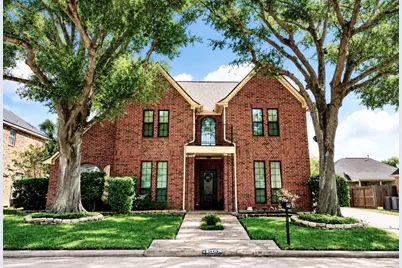 608 Westview Terrace Drive, Sealy, TX 77474 - Photo 1