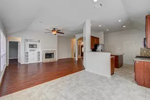 12808 Brook Arbor Ct, Pearland, TX 77584 - Photo 13