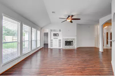 12808 Brook Arbor Court, Pearland, TX 77584 - Photo 9
