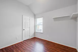 12808 Brook Arbor Ct, Pearland, TX 77584 - Photo 33