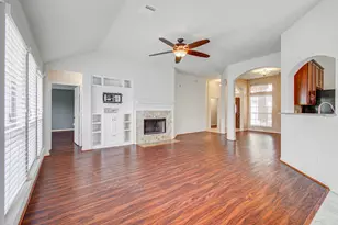 12808 Brook Arbor Ct, Pearland, TX 77584 - Photo 11