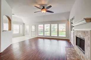 12808 Brook Arbor Ct, Pearland, TX 77584 - Photo 9