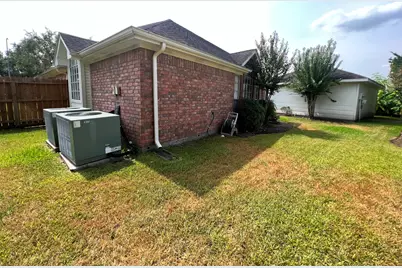 1718 Berkoff Drive, Sugar Land, TX 77479 - Photo 41