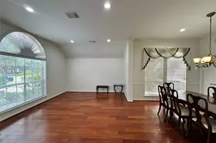 1718 Berkoff Dr, Sugar Land, TX 77479 - Photo 5