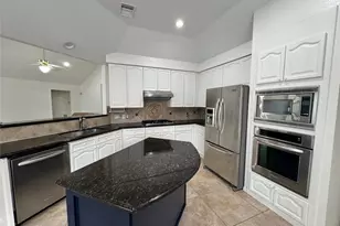 1718 Berkoff Dr, Sugar Land, TX 77479 - Photo 27