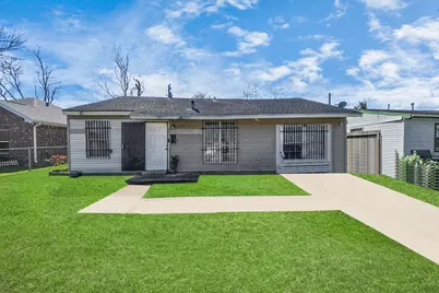 4926 Van Fleet Street, Houston, TX 77033 - Photo 3