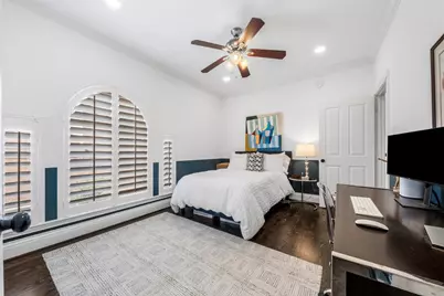 4742-40 Post Oak Timber Drive, Houston, TX 77056 - Photo 15