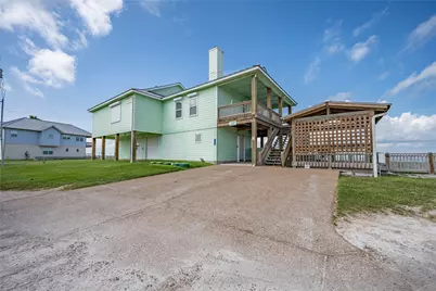 740 N Copano Cove Road, Rockport, TX 78382 - Photo 5