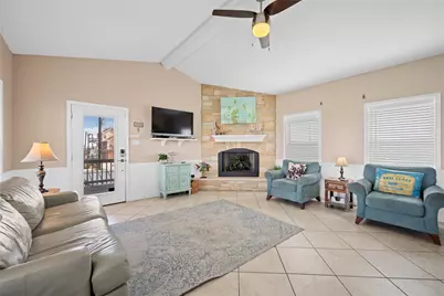 740 N Copano Cove Road, Rockport, TX 78382 - Photo 17