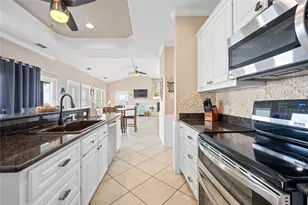 740 N Copano Cove Rd, Rockport, TX 78382 - Photo 19