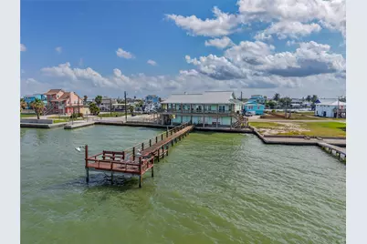 740 N Copano Cove Road, Rockport, TX 78382 - Photo 39