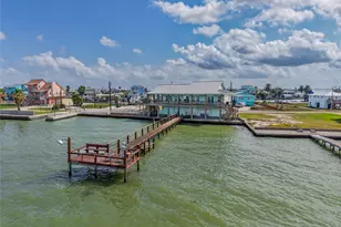 740 N Copano Cove Rd, Rockport, TX 78382 - Photo 39