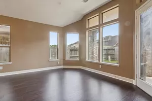 9526 Barlow Springs Ln, Humble, TX 77396 - Photo 11