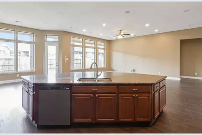 9526 Barlow Springs Lane, Humble, TX 77396 - Photo 15