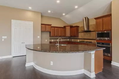 9526 Barlow Springs Lane, Humble, TX 77396 - Photo 13