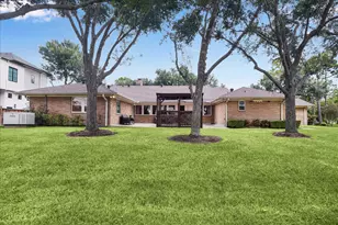 9110 Cliffwood Dr, Houston, TX 77096 - Photo 29