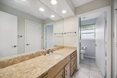 9110 Cliffwood Drive, Houston, TX 77096 - Photo 17