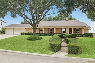 9110 Cliffwood Dr, Houston, TX 77096 - Photo 7